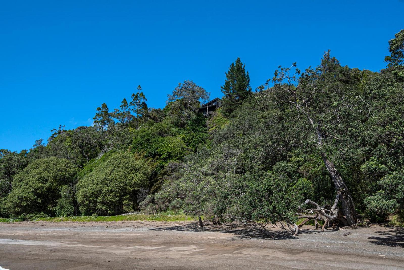 Bayview Beauty - Helena Bay Holiday Home Lyttelton Buitenkant foto