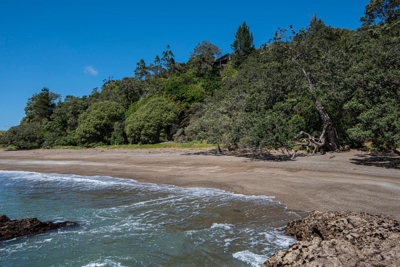 Bayview Beauty - Helena Bay Holiday Home Lyttelton Buitenkant foto